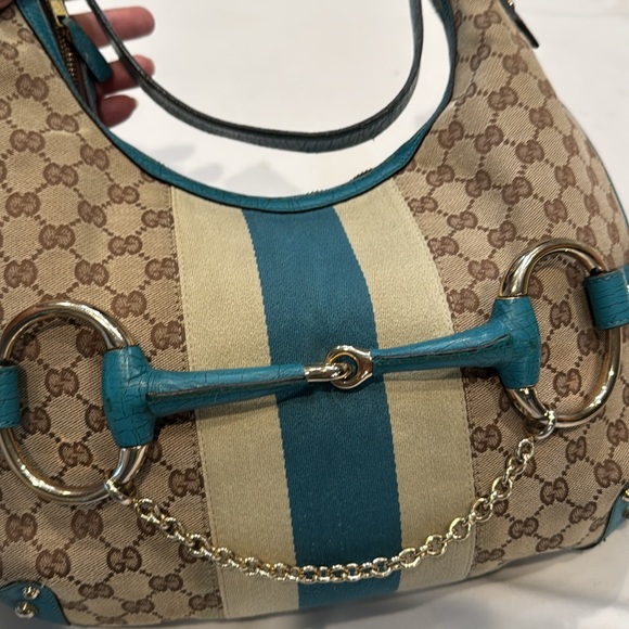 Authentic Gucci Horsebit shoulder bag - Picture 9 of 15